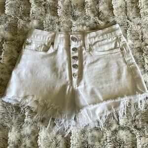 Hudson Zoeey High Waist Exposed Button Short